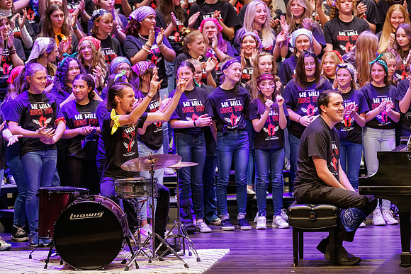 PHS8493Choir