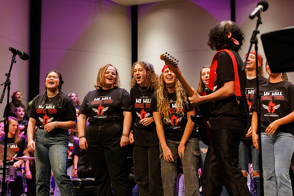 PHS8600Choir