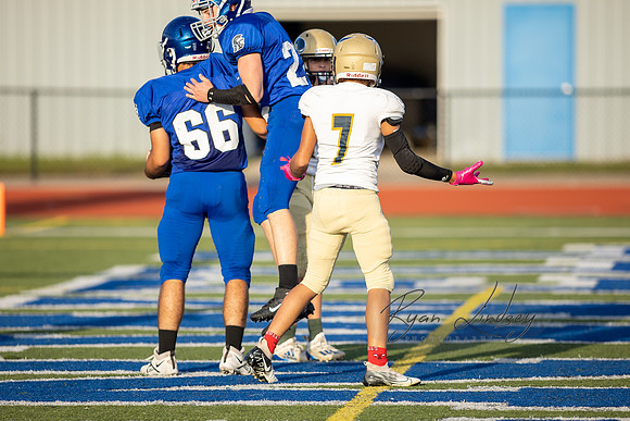 Wk6JVvsNiles-9F4A6204
